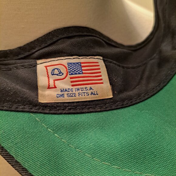 Reebok Visor Embroidered Shark - Rare - Picture 2 of 3